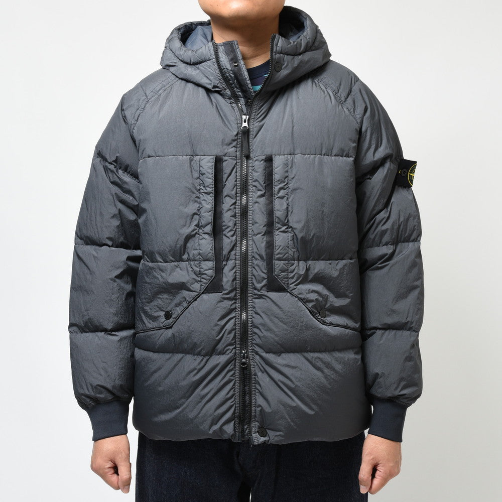 STONE ISLAND(ストーンアイランド) ガーメントダイナイロンレップスフーデッドダウンジャケット 79-154-07-23