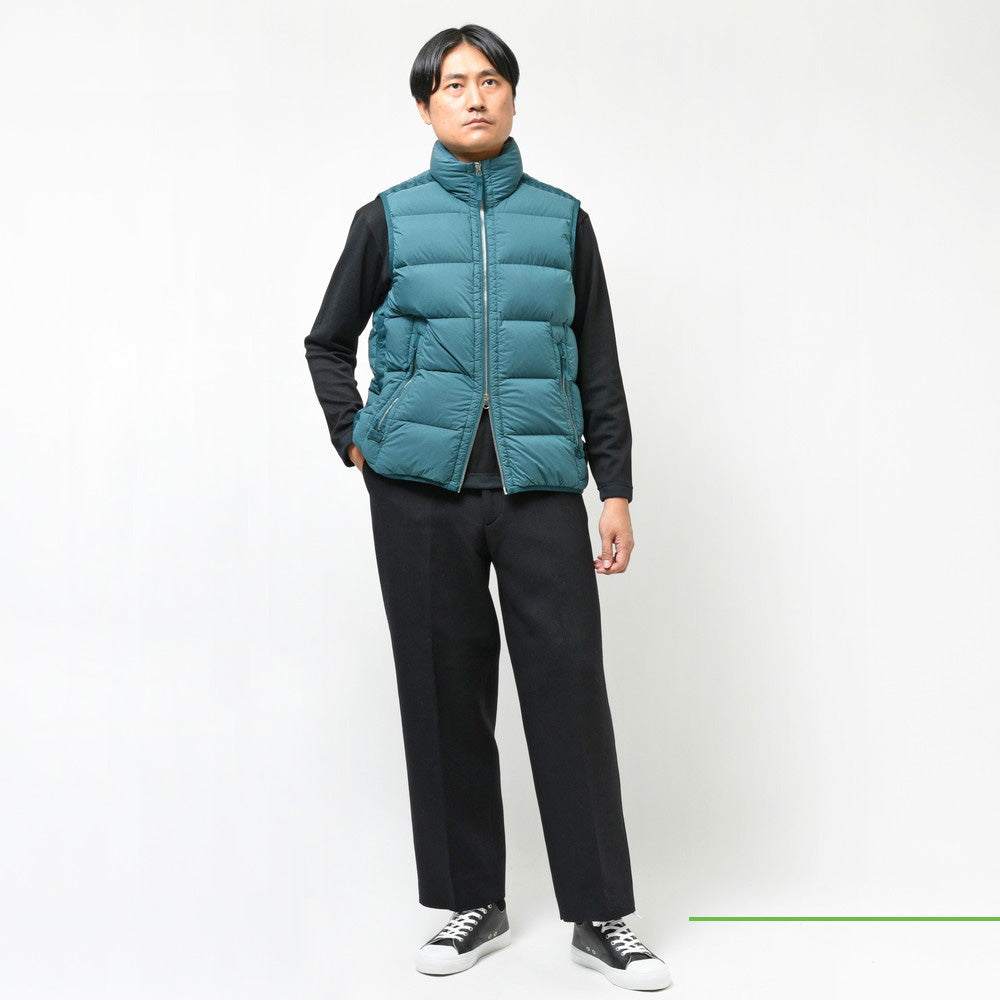 STONE ISLAND(ストーンアイランド) ガーメントダイシームレスダウンベスト 79-15G-14-28