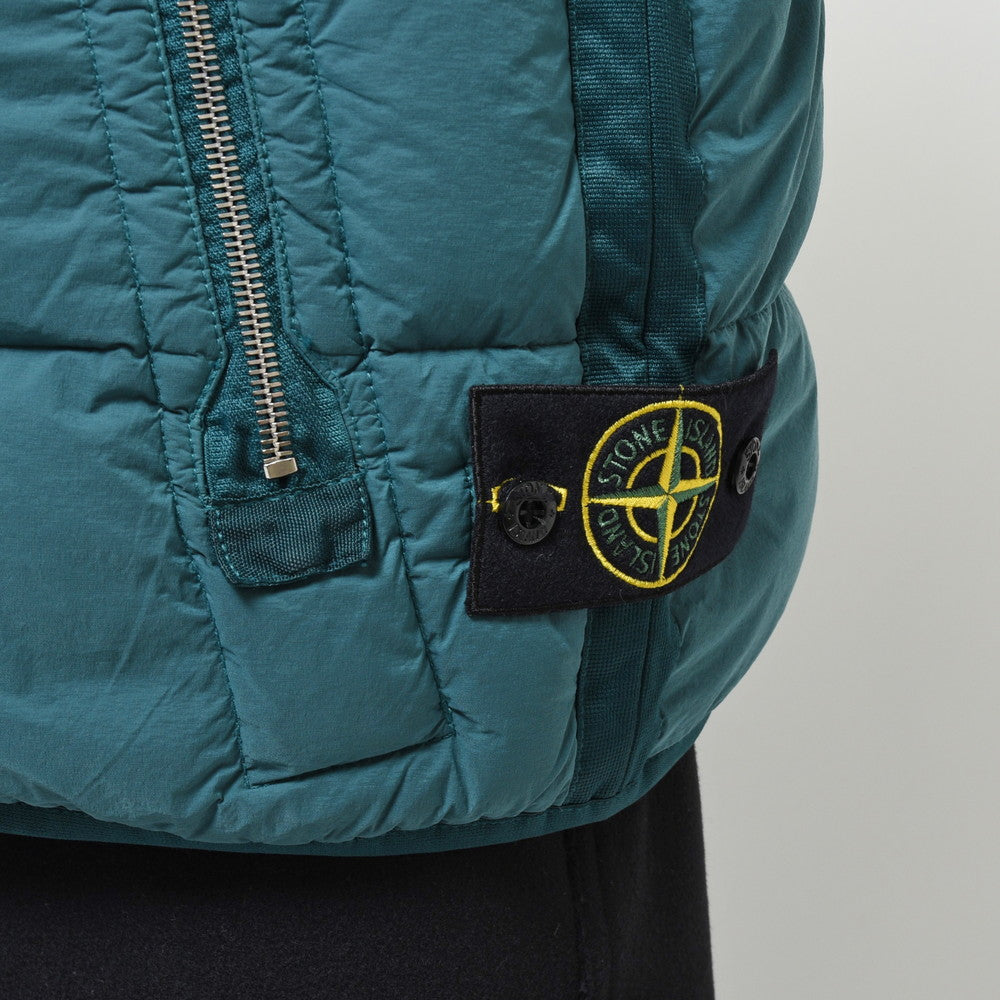 STONE ISLAND(ストーンアイランド) ガーメントダイシームレスダウンベスト 79-15G-14-28