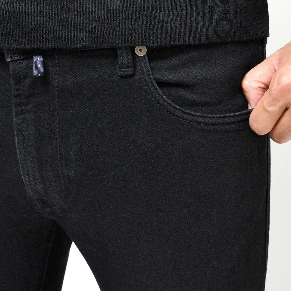 INCOTEX BLUE DIVISION（インコテックス ブルーディヴィジョン） Slim Fit ウォッシュドスリムテーパードストレッチデニム 407-81579