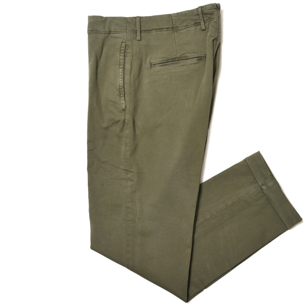 INCOTEX SLACKS（インコテックス スラックス） TAPERED FIT ガーメントダイストレッチコットンサテンテーパードパンツ 470-81528(M)