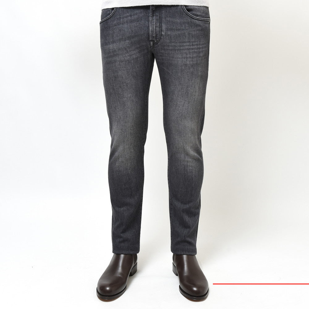 INCOTEX BLUE DIVISION（インコテックス ブルーディヴィジョン） Slim Fit ヴィンテージウォッシュスリムテーパードストレッチデニム 407-81571