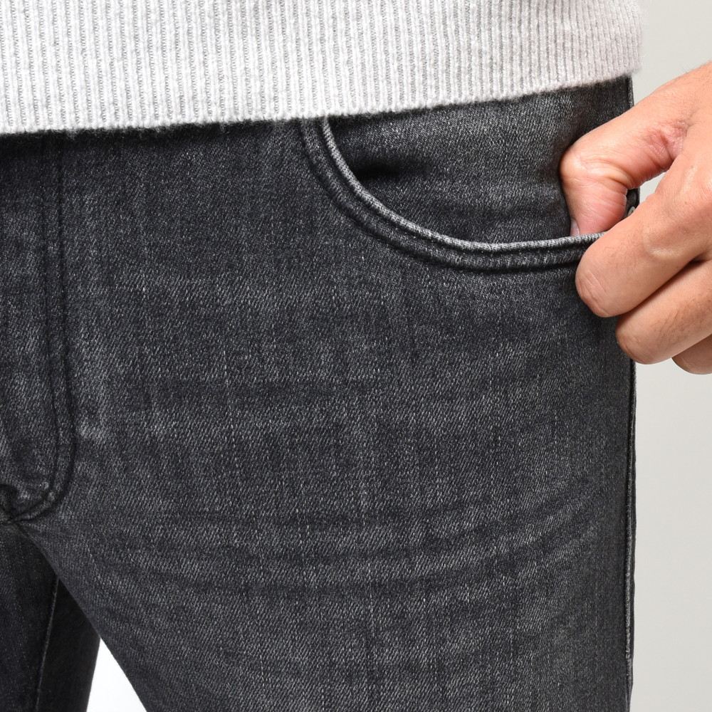 INCOTEX BLUE DIVISION（インコテックス ブルーディヴィジョン） Slim Fit ヴィンテージウォッシュスリムテーパードストレッチデニム 407-81571