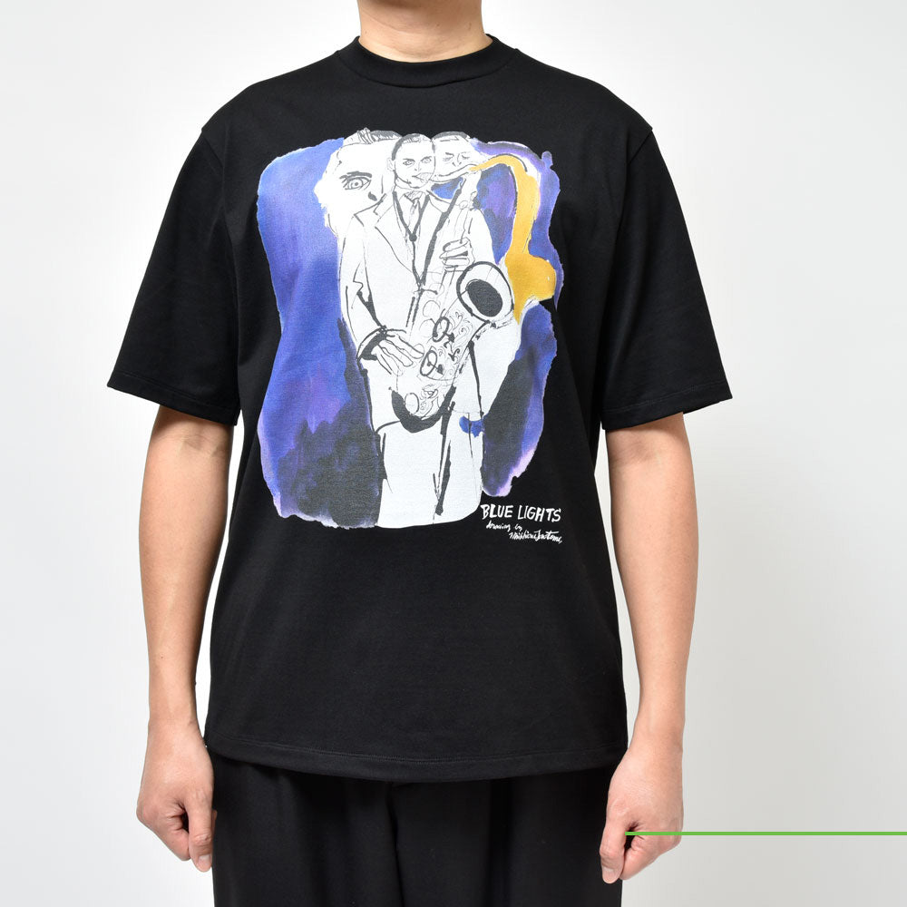 mando（マンド） BLUE LIGHTS コットンプリントクルーネックS/Sカットソー 24196-002