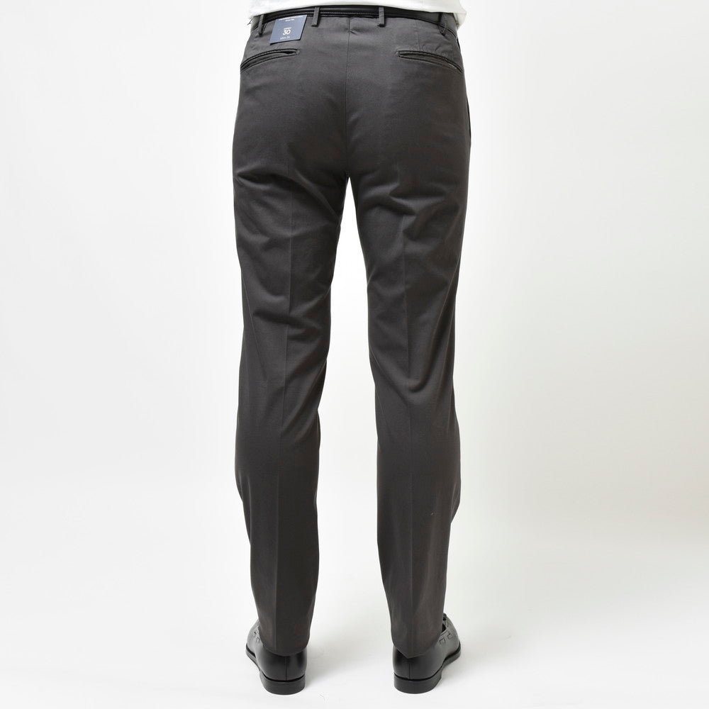 INCOTEX（インコテックス） SLIMFIT ガーメントダイストレッチコットンロイヤルバタヴィアテーパードパンツ 11658