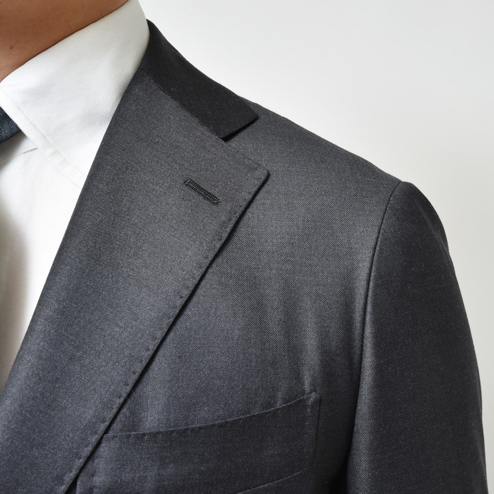guji（グジ） SUPER150'sウールソリッド3B1プリーツスーツ (MADE BY RING JACKET / LoroPianaファブリック使用)【オールシーズン】