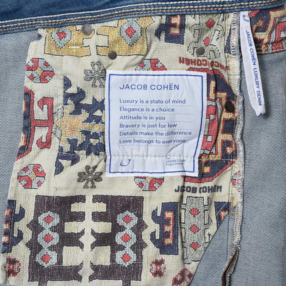 JACOB COHEN（ヤコブコーエン） NICKニック PREMIUM EDITION ウォッシュドコットンストレッチテーパードフィットデニム 226-12643