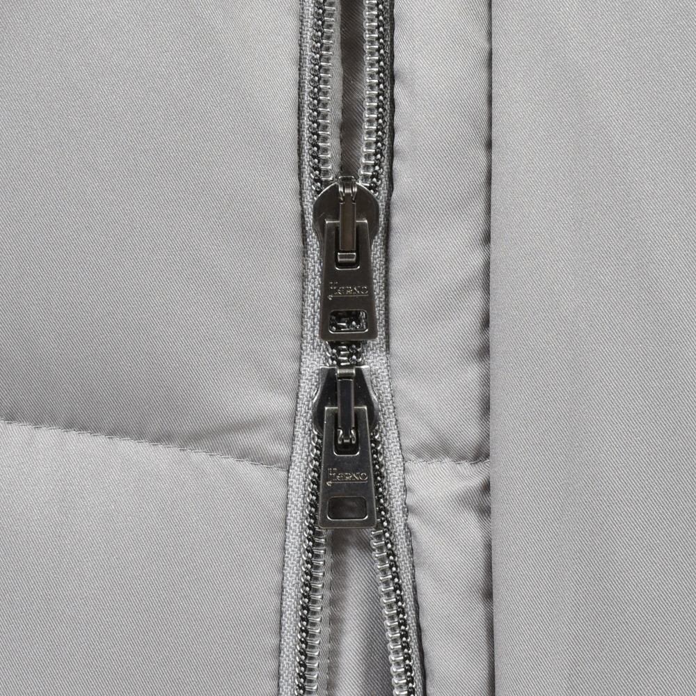 HERNO（ヘルノ） ウォーターレペレントナイロンダウンブルゾン PI001019U-12414Z