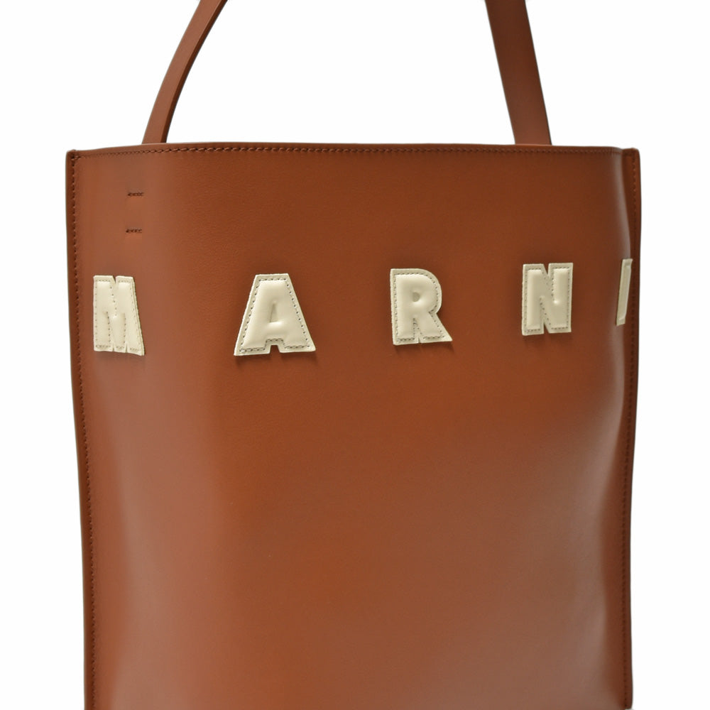 MARNI（マルニ） Museo スムースカーフレザーホーボーバッグ SHMP0111U0 P6483