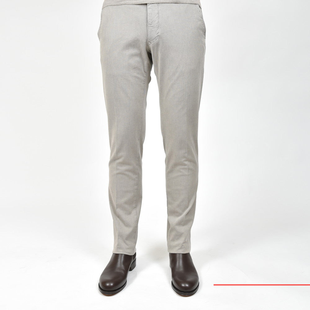 INCOTEX SLACKS（インコテックス スラックス） SLIM FIT ガーメントダイストレッチコットンハニカムジャガードテーパードチノ 18S100-40590/21558