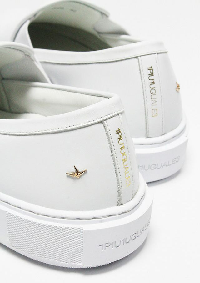 ウノピゥウノウグァーレトレ / SLIP-ON/MRG568 COW153【3colors】