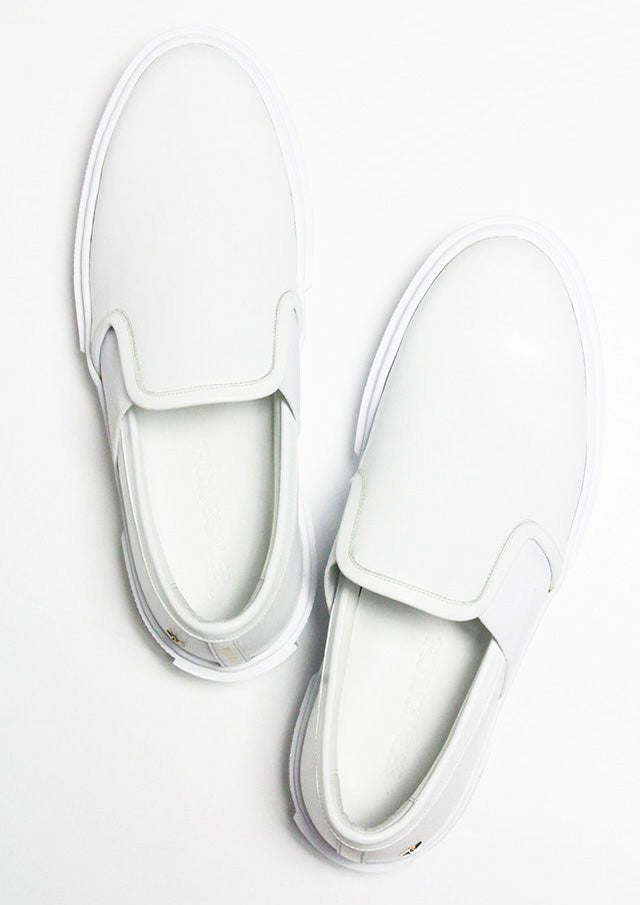 ウノピゥウノウグァーレトレ / SLIP-ON/MRG568 COW153【3colors】