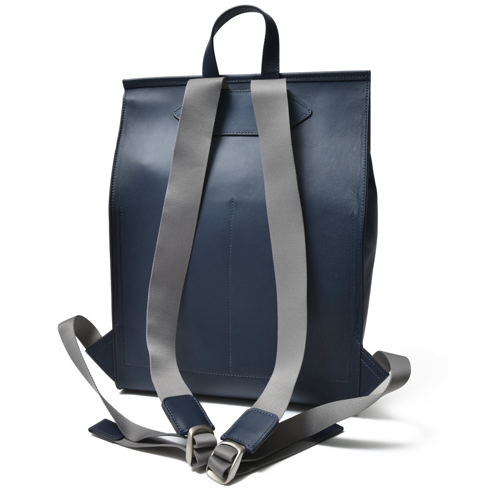 FARO（ファーロ） スムースレザーバックパック Calma Pack Medium/F2311B201
