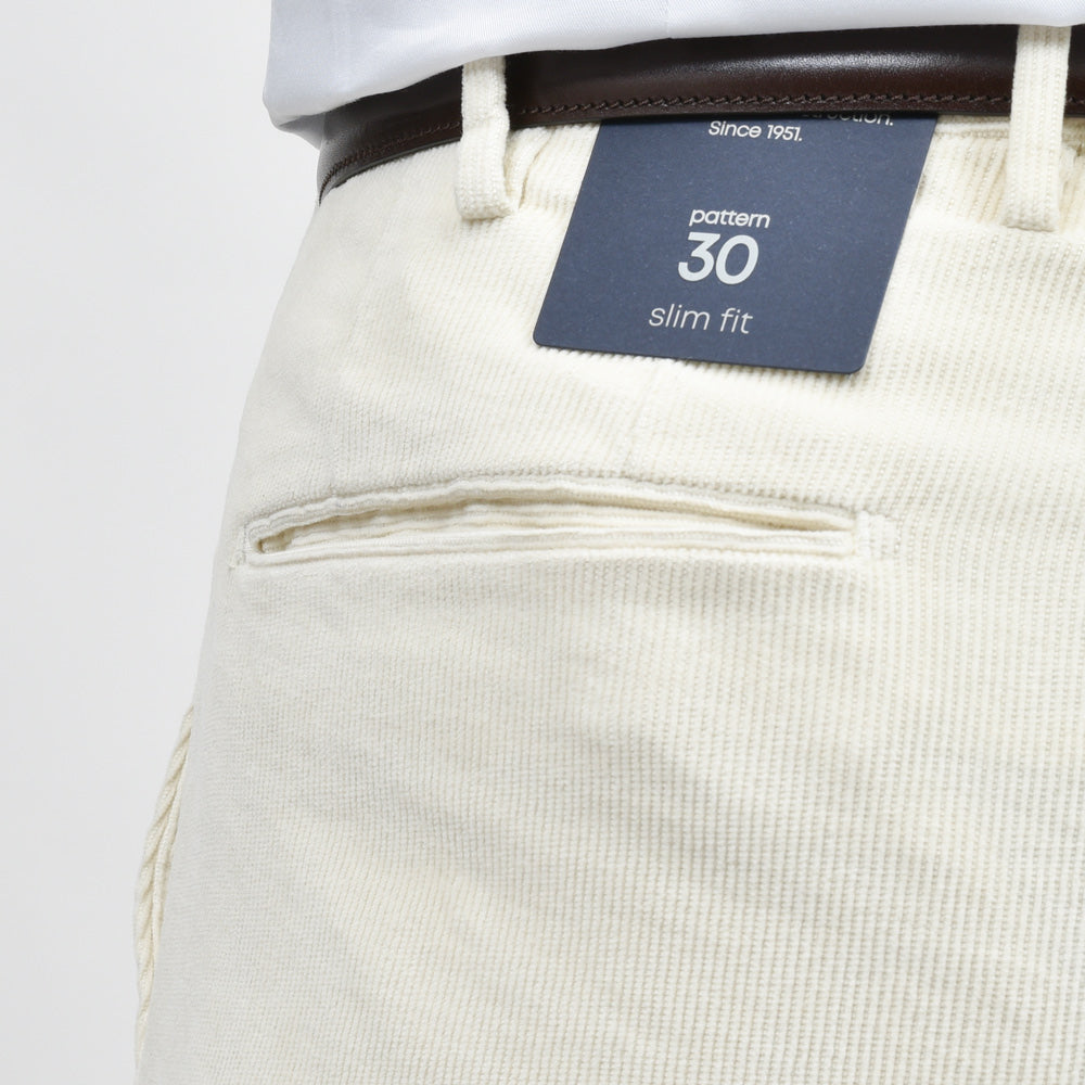 INCOTEX（インコテックス） SLIM FIT HIGH COMFORT ガーメントダイストレッチコットンコーデュロイテーパードパンツ 1W0030-40927/21607 13042202