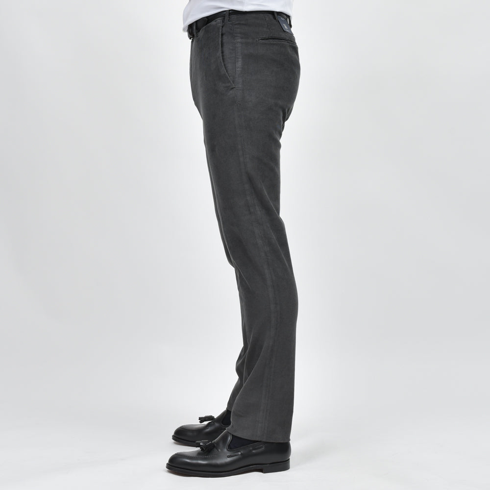 INCOTEX（インコテックス） SLIM FIT HIGH COMFORT ガーメントダイストレッチコットンコーデュロイテーパードパンツ 1W0030-40927/21607 13042202