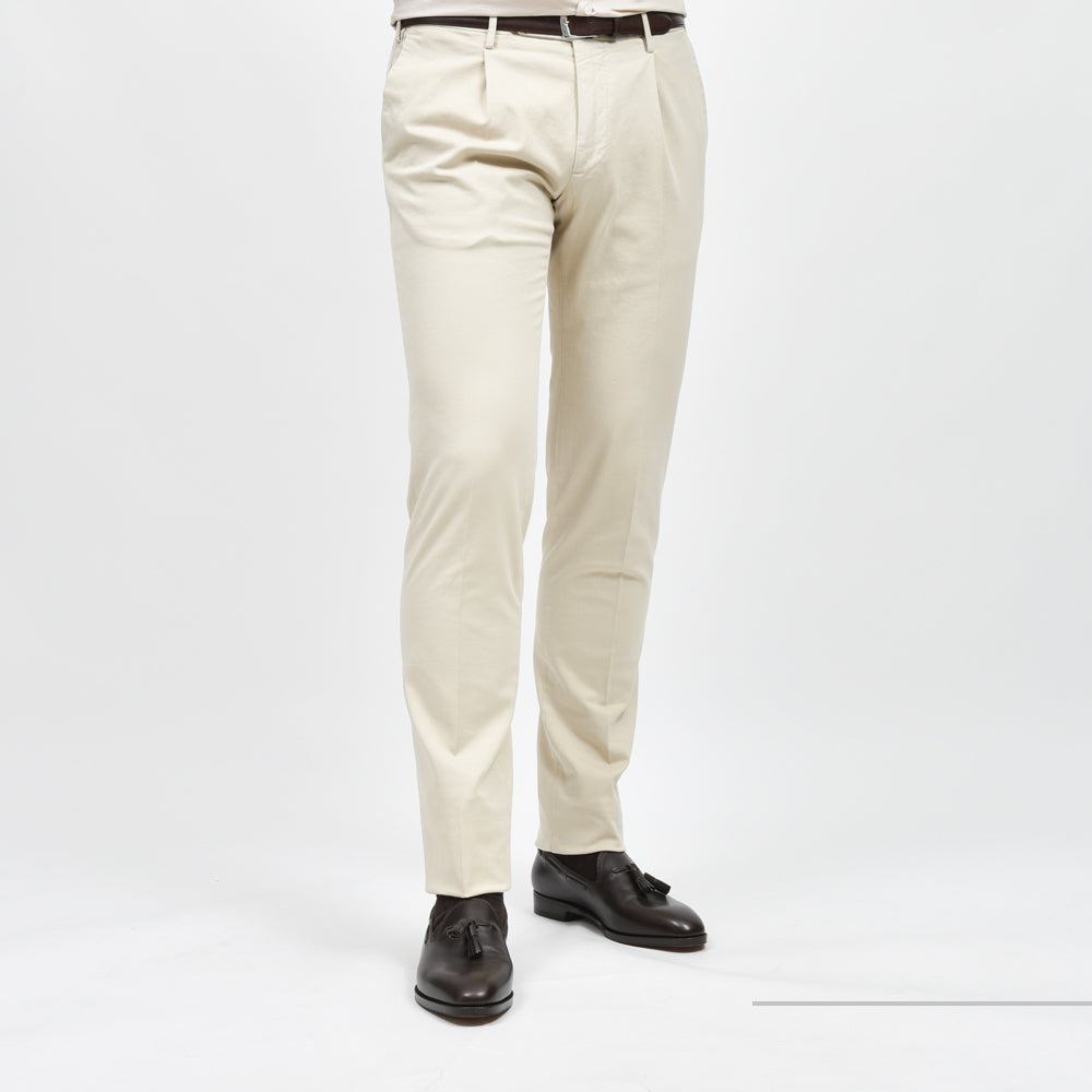 INCOTEX（インコテックス） SLIM FIT COMFORTCHINO コットンガーメントダイストレッチテーパードパンツ 1W0031-4290C/21611 13042205052