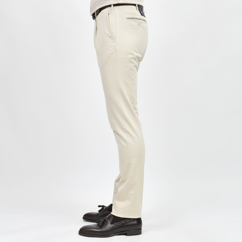 INCOTEX（インコテックス） SLIM FIT COMFORTCHINO コットンガーメントダイストレッチテーパードパンツ 1W0031-4290C/21611 13042205052