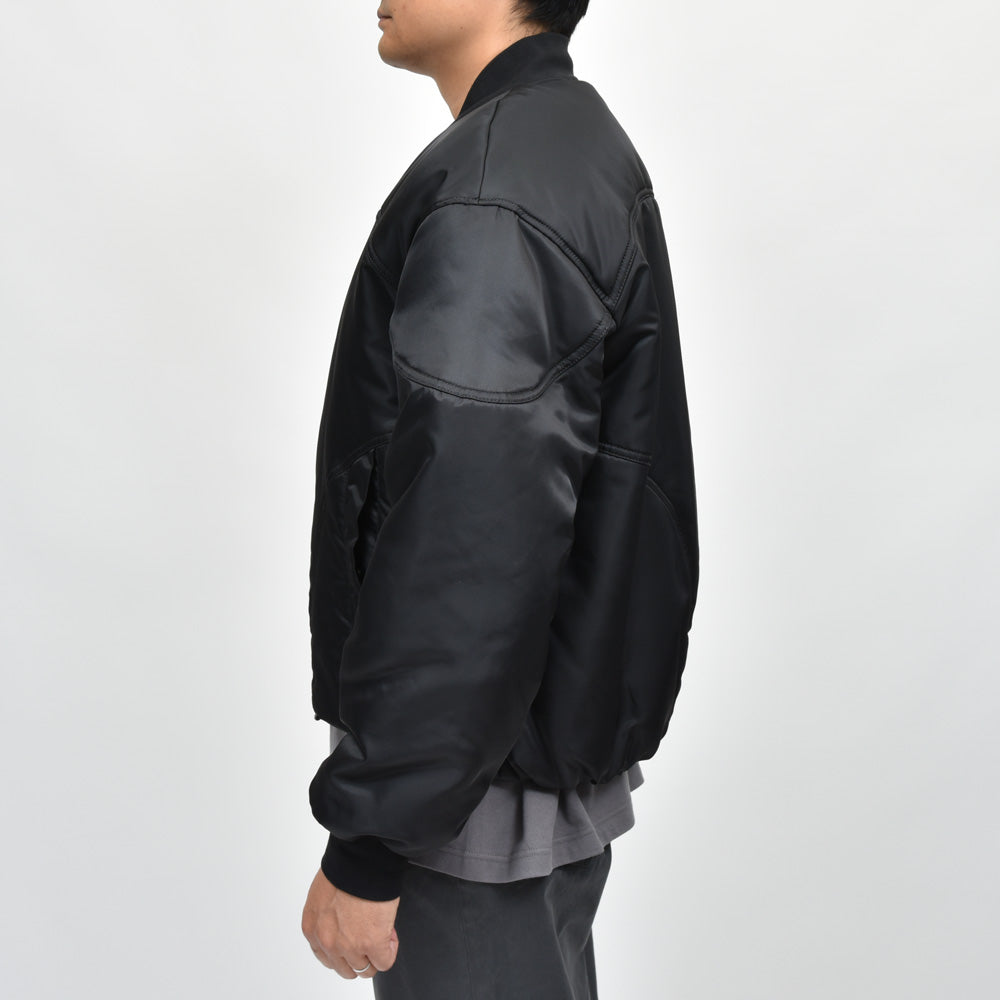 Bacon（ベーコン） W BOMBER TWILL ナイロンツイルパデットボマーブルゾン BACNUGIU480