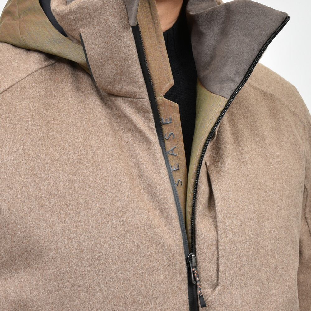 SEASE（シーズ） BALMA JACKET ウォーターレペレントカシミアサキソニーパデッドフーディーブルゾン 0S031TN