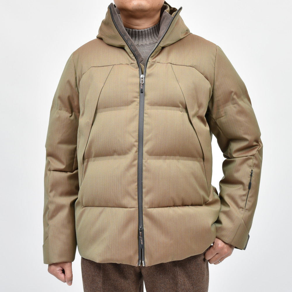 SEASE（シーズ） NORDEND DOWN JACKET ウォーターレペレントウールナイロンヘリンボーンソラーロダウンフーディーブルゾン OJ053TN
