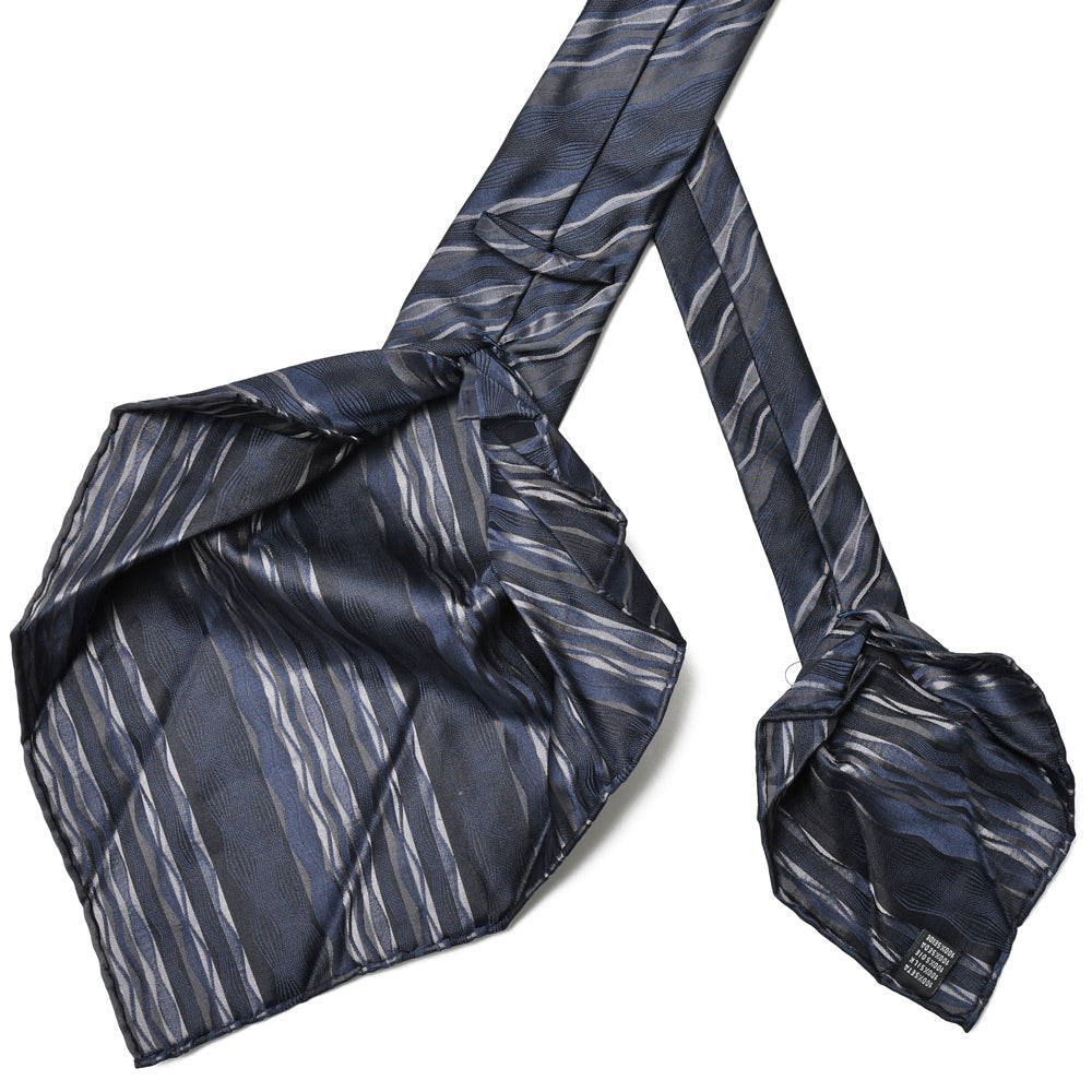 TIE YOUR TIE（タイ ユア タイ） シルクウエーブストライプセッテピエゲタイ T683950107 18246201179