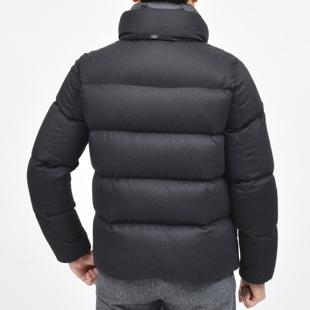 HERNO（ヘルノ） ウォーターレペレントシルクカシミアサキソニーダウンブルゾン PI001027U-38087+12020