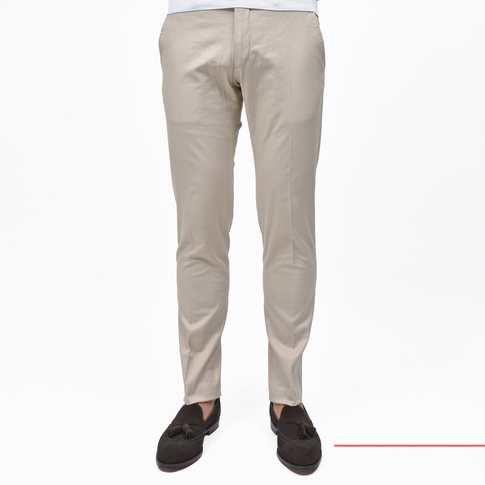 INCOTEX（インコテックス） TIMOTHEEティモシー SLIM FIT ストレッチコットンブロークンツイルテーパードパンツ 1W0900/90460/31545