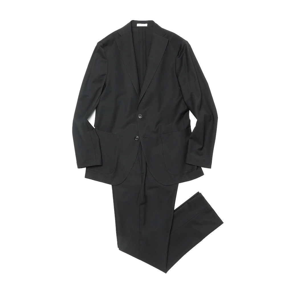 ボリオリ / ストレッチ プレーンウールブレンド 2つボタン イージースーツ(1プリーツ リラックスパンツ)/EMPTY SUITS/913A2I SB5109/ブラック