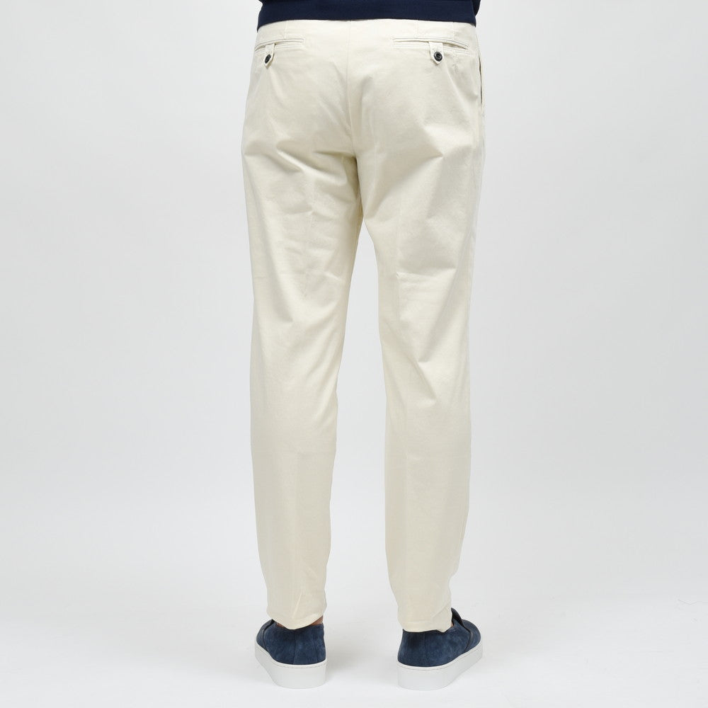 INCOTEX SLACKS（インコテックス スラックス） TAPERED FIT ガーメントダイオーガニックコットンストレッチ2プリーツテーパードチノ