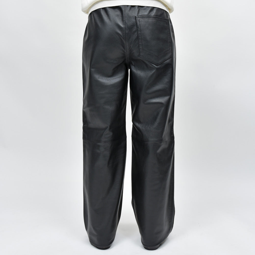 A.M LONDON（エーエム ロンドン） ナッパレザートラックパンツ