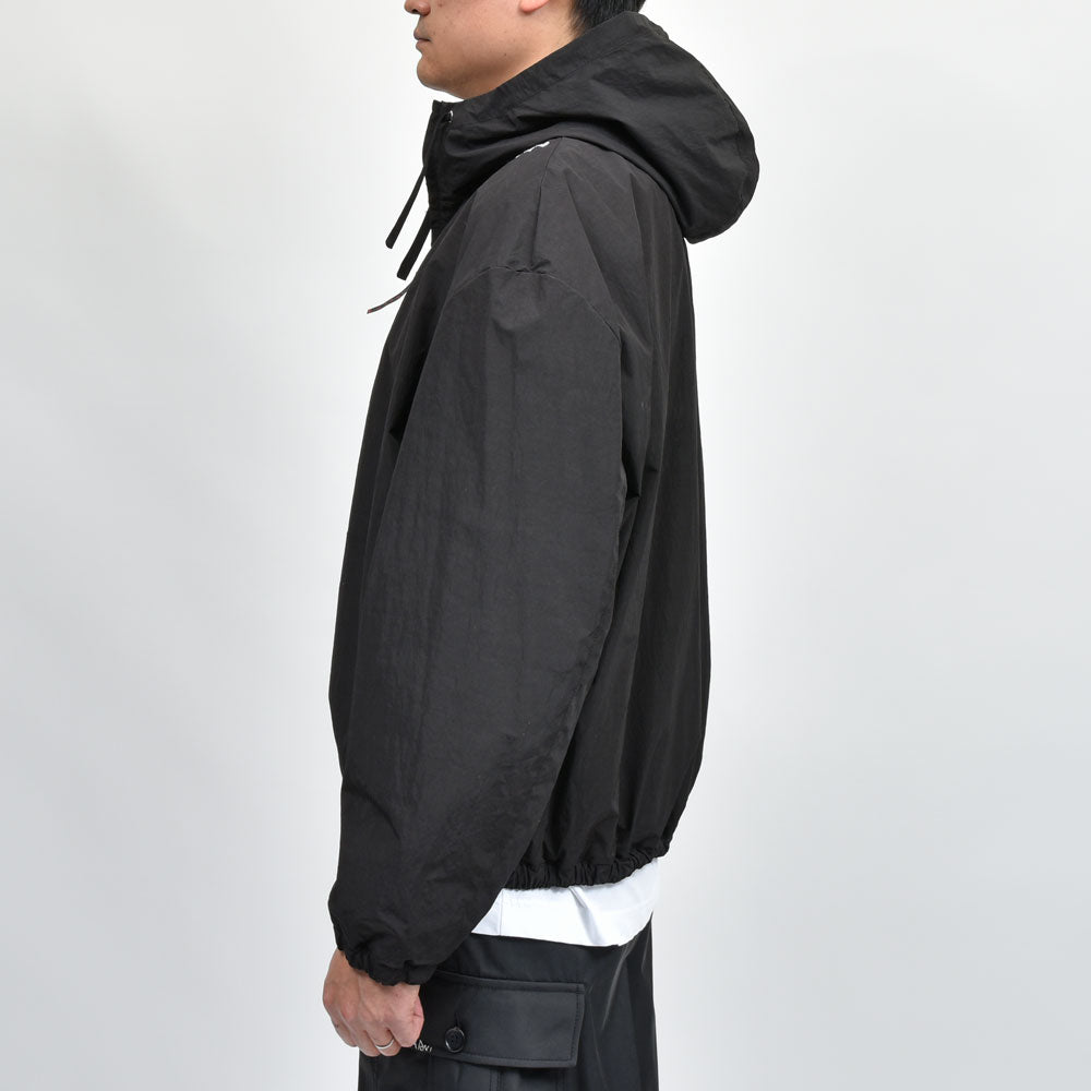 MARNI（マルニ） ポリエステルナイロンジップフーディ JUMU0179SU UTP786