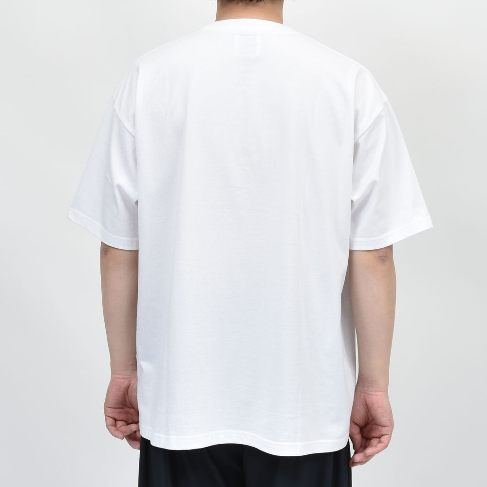 THE INTERNATIONAL ART COLLECTION（ジ インターナショナル アート コレクション） LONDON 001 コットンクルーネックS/Sカットソー