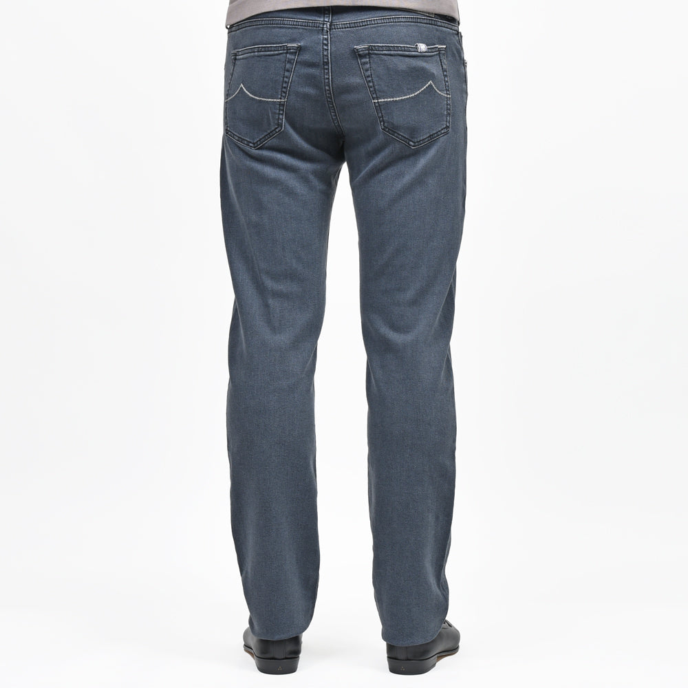 JACOB COHEN（ヤコブコーエン） NICKSLIMニックスリム PREMIUM EDITION スリムウォッシュドストレッチテーパードスリムフィットデニム 226-32457
