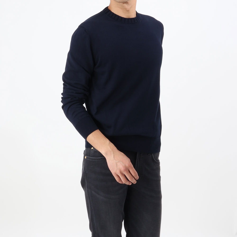 身長183cm/体重72kg・サイズ50<br>　