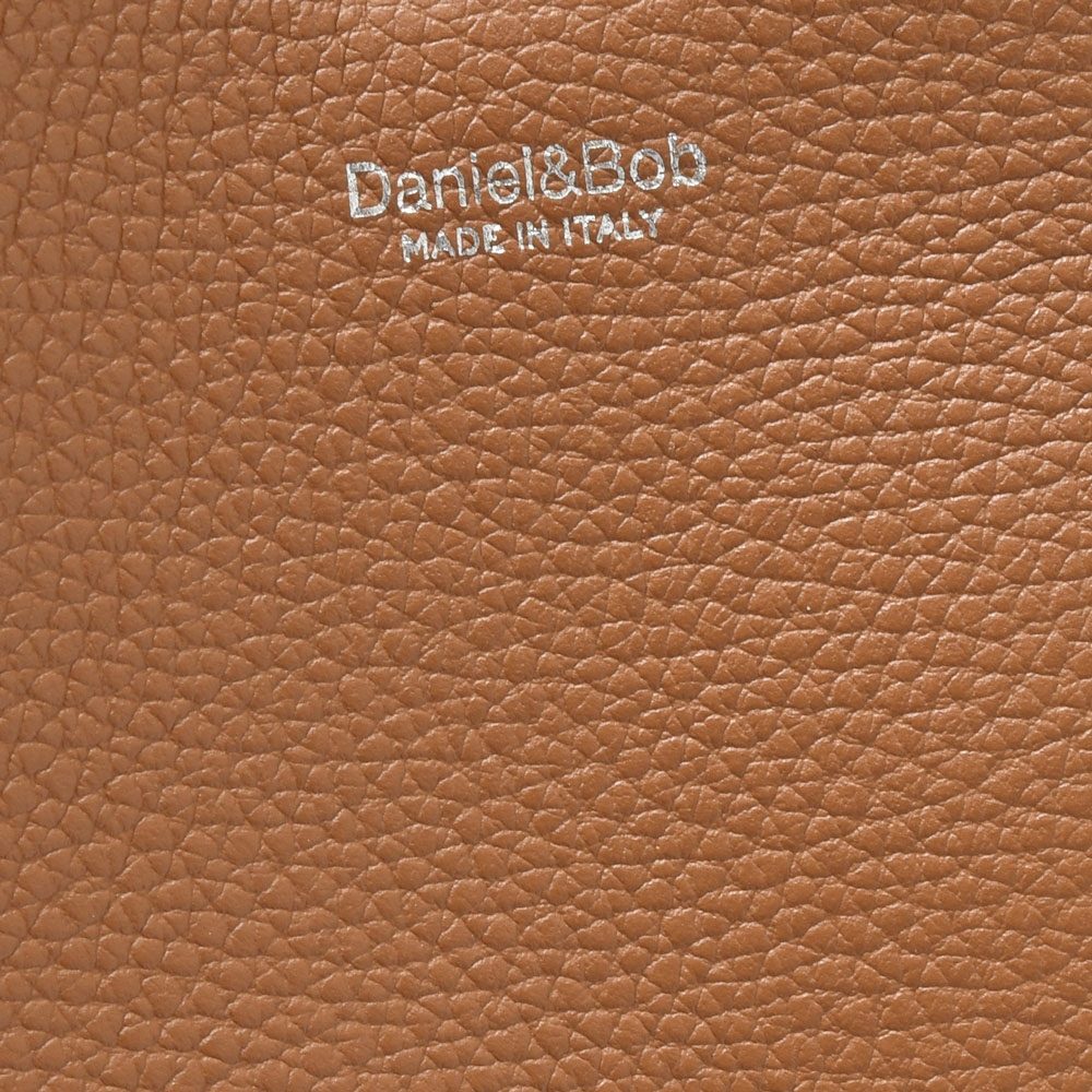 Daniel&Bob（ダニエルアンドボブ） TOTONA38トトーナ38 シュリンクレザートートバッグ U549.38