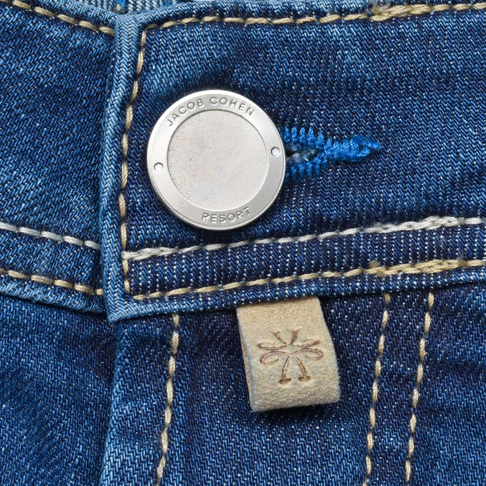 JACOB COHEN（ヤコブコーエン） NICKニック Resort Collection ウォッシュドコットンストレッチテーパードフィットデニム 226-32252