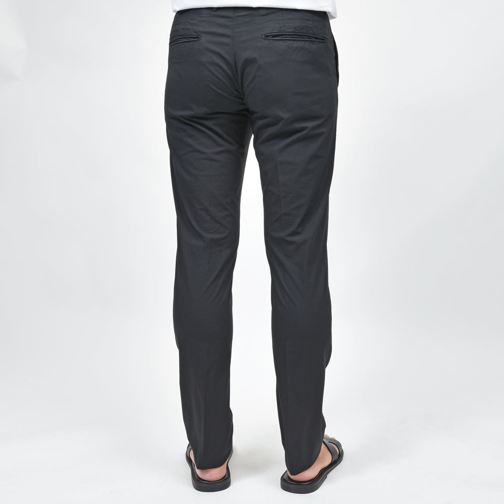 INCOTEX SLACKS（インコテックス スラックス） SLIM FIT ガーメントダイコットンストレッチポプリンテーパードパンツ 470-31567(M)