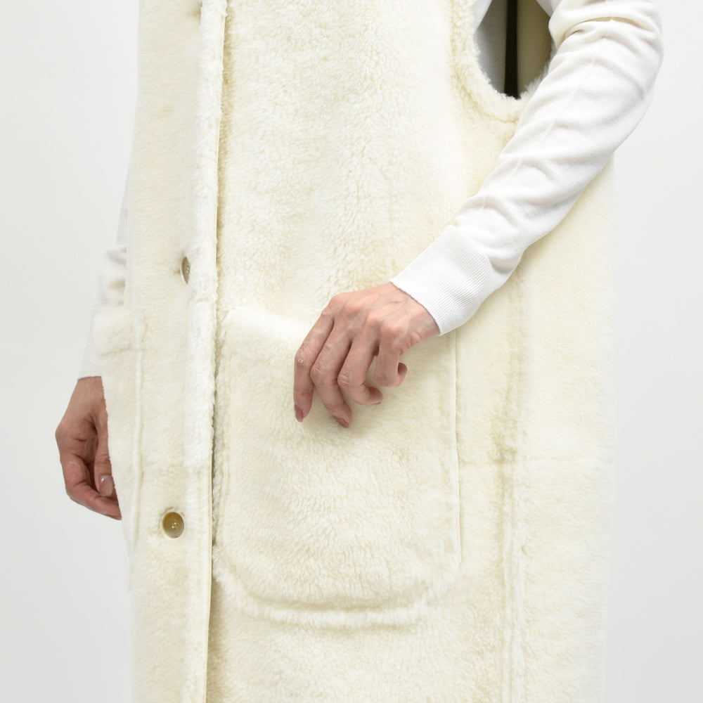 MARNI（マルニ）GLMX0095A0 ノースリーブムートンコート