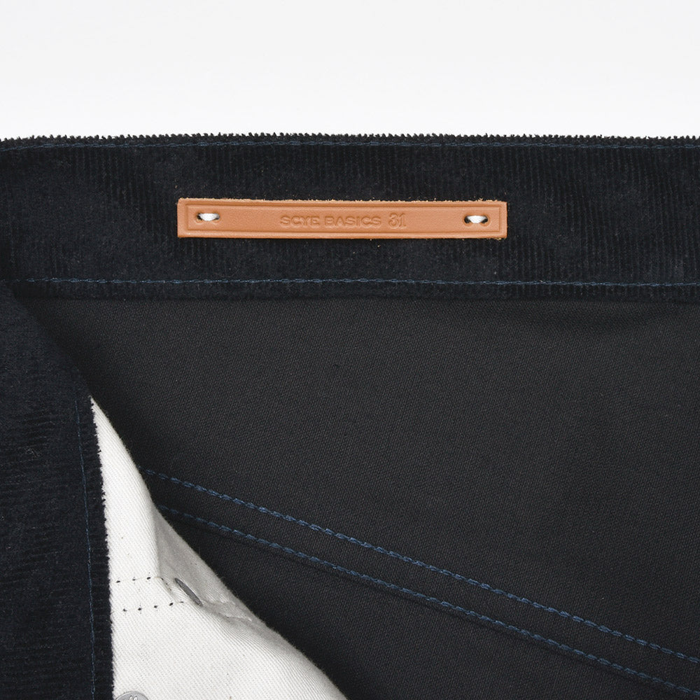 SCYE BASICS（サイベーシックス） ストレッチコーデュロイ ワイドシルエットジーンズ