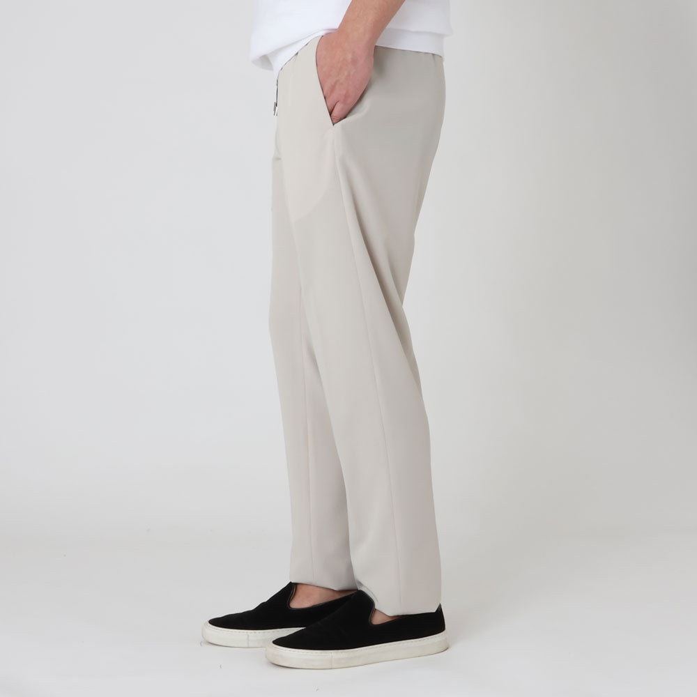 ジャブスアルキヴィオ / 【BR別注】SILKY TWILL ノープリーツ リラックスパンツ/MANFREDO A3737