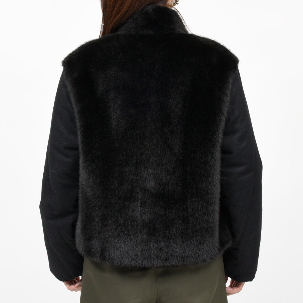 HERNO（ヘルノ）  GI00054DR-12896 ファーブルゾン