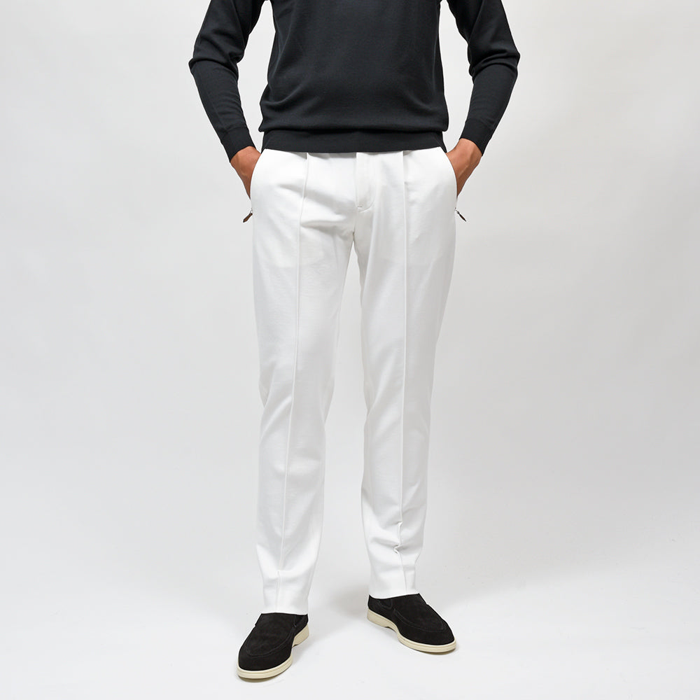 PT TORINO（ピーティー トリノ）<br>NEW BERLIN ストレッチテックジャージー 永久クリース 1プリーツパンツ SOFT FIT/VD01