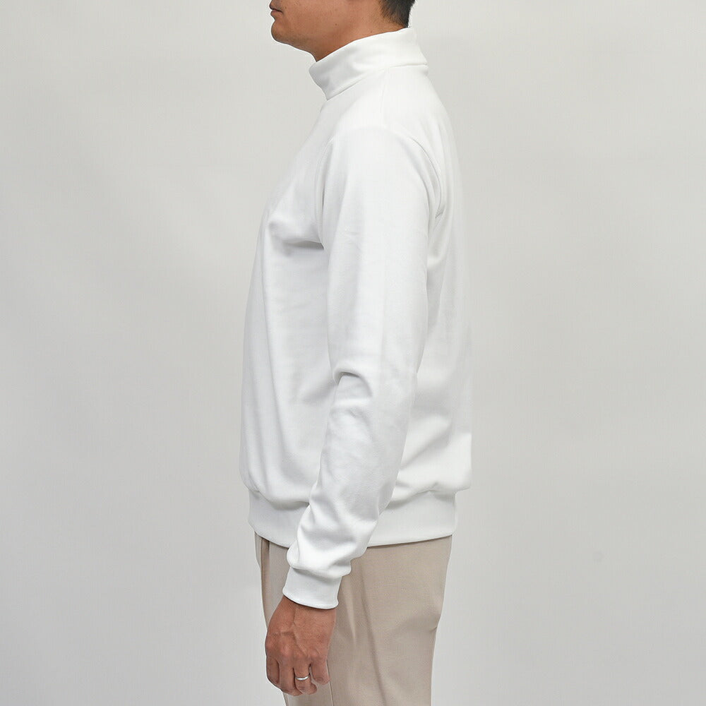 ANTICIPO（アンティーチポ）TRAMINER LUNGO コンフォートパイル オフタートルネックカットソー