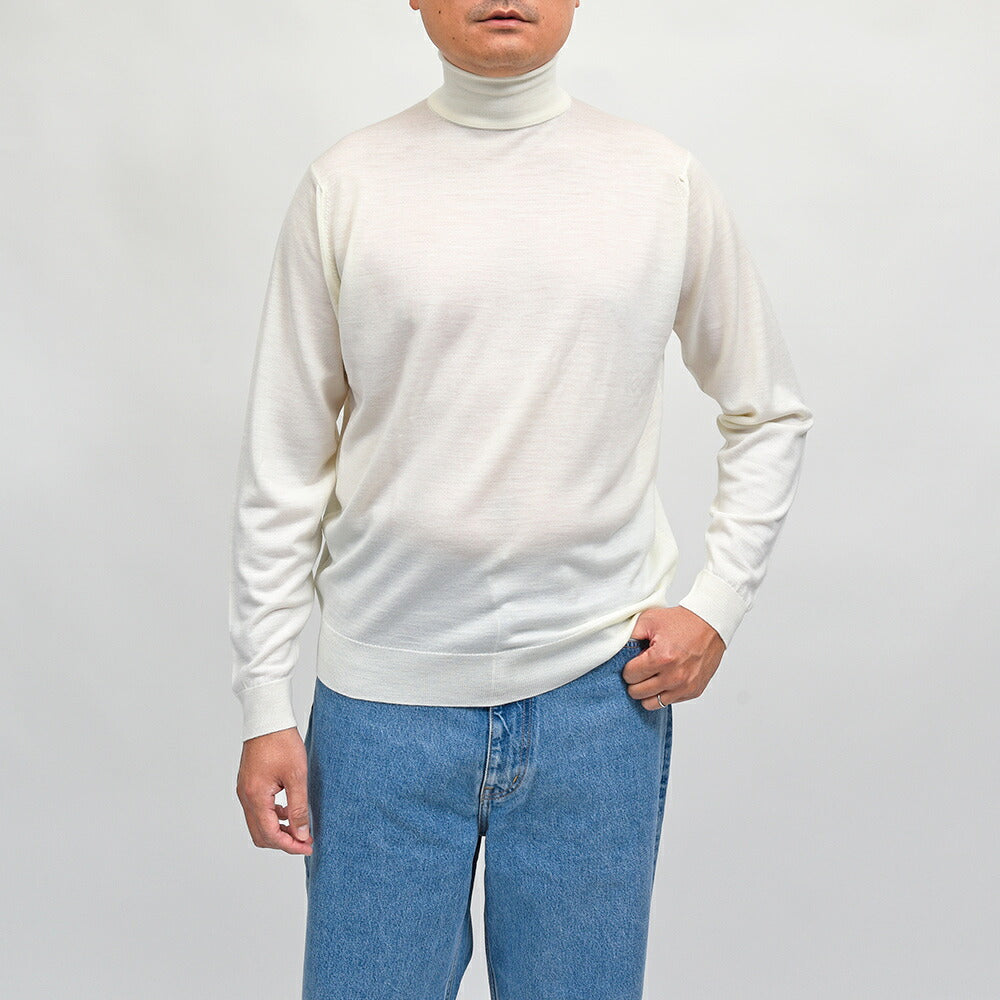 JOHN SMEDLEY（ジョンスメドレー）LEVINE エクストラファインメリノウール 30ゲージ タートルネックニット MODERN FIT