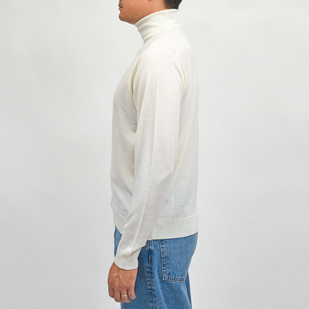JOHN SMEDLEY（ジョンスメドレー）LEVINE エクストラファインメリノウール 30ゲージ タートルネックニット MODERN FIT