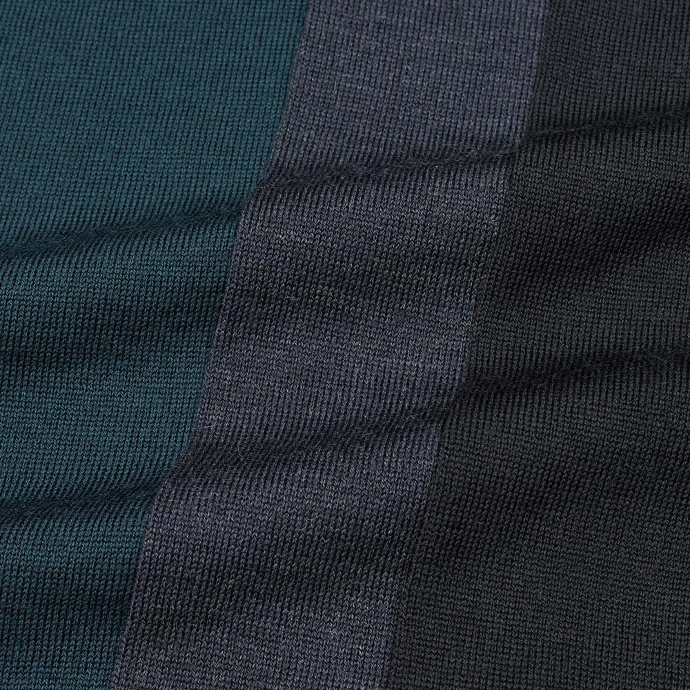 JOHN SMEDLEY（ジョンスメドレー）SCANLAN エクストラファインメリノウール 30ゲージ クルーネックニット MODERN FIT