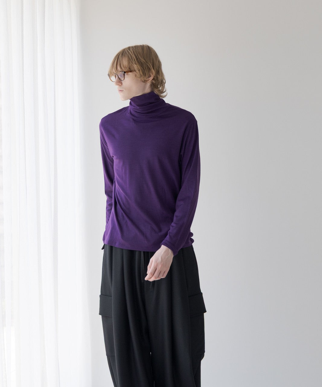 エムビー / HIGH-END 尾州WOOL JERSEY MODERN FIT TURTLE