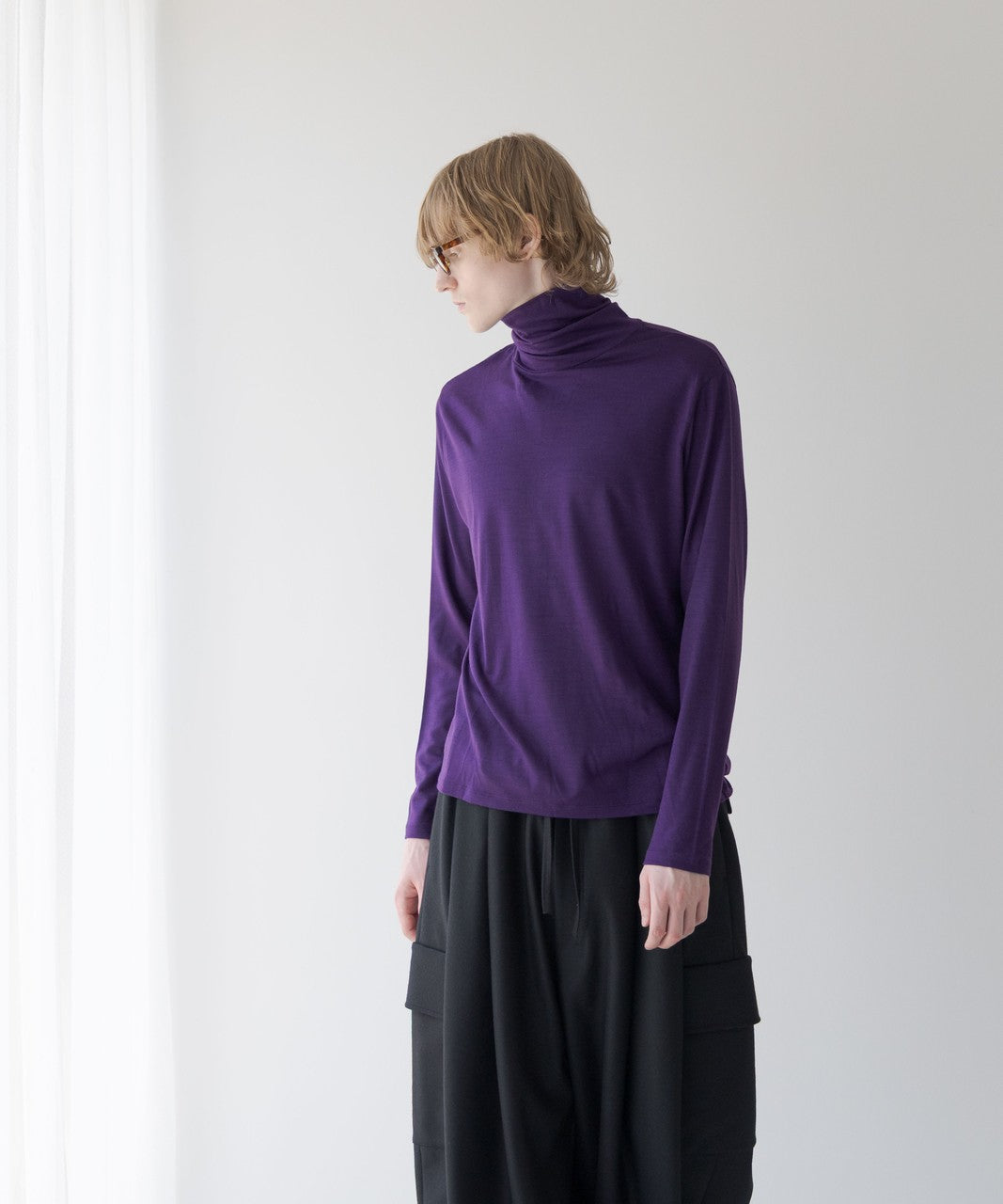 エムビー / HIGH-END 尾州WOOL JERSEY MODERN FIT TURTLE