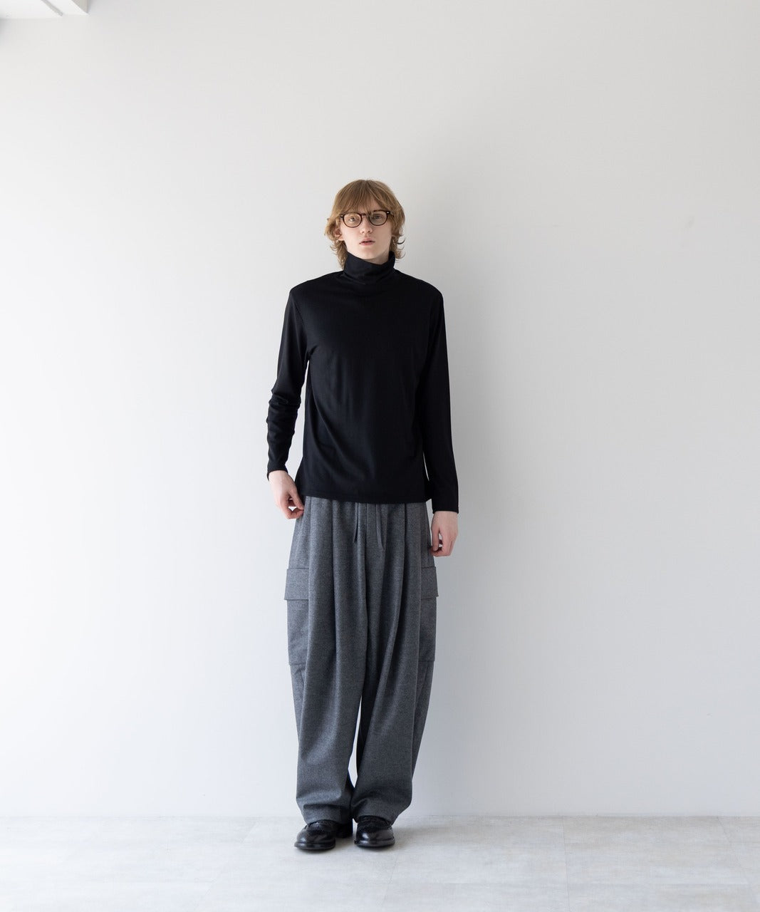 エムビー / HIGH-END 尾州WOOL JERSEY MODERN FIT TURTLE