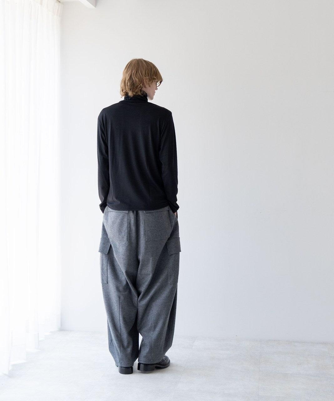 エムビー / HIGH-END 尾州WOOL JERSEY MODERN FIT TURTLE